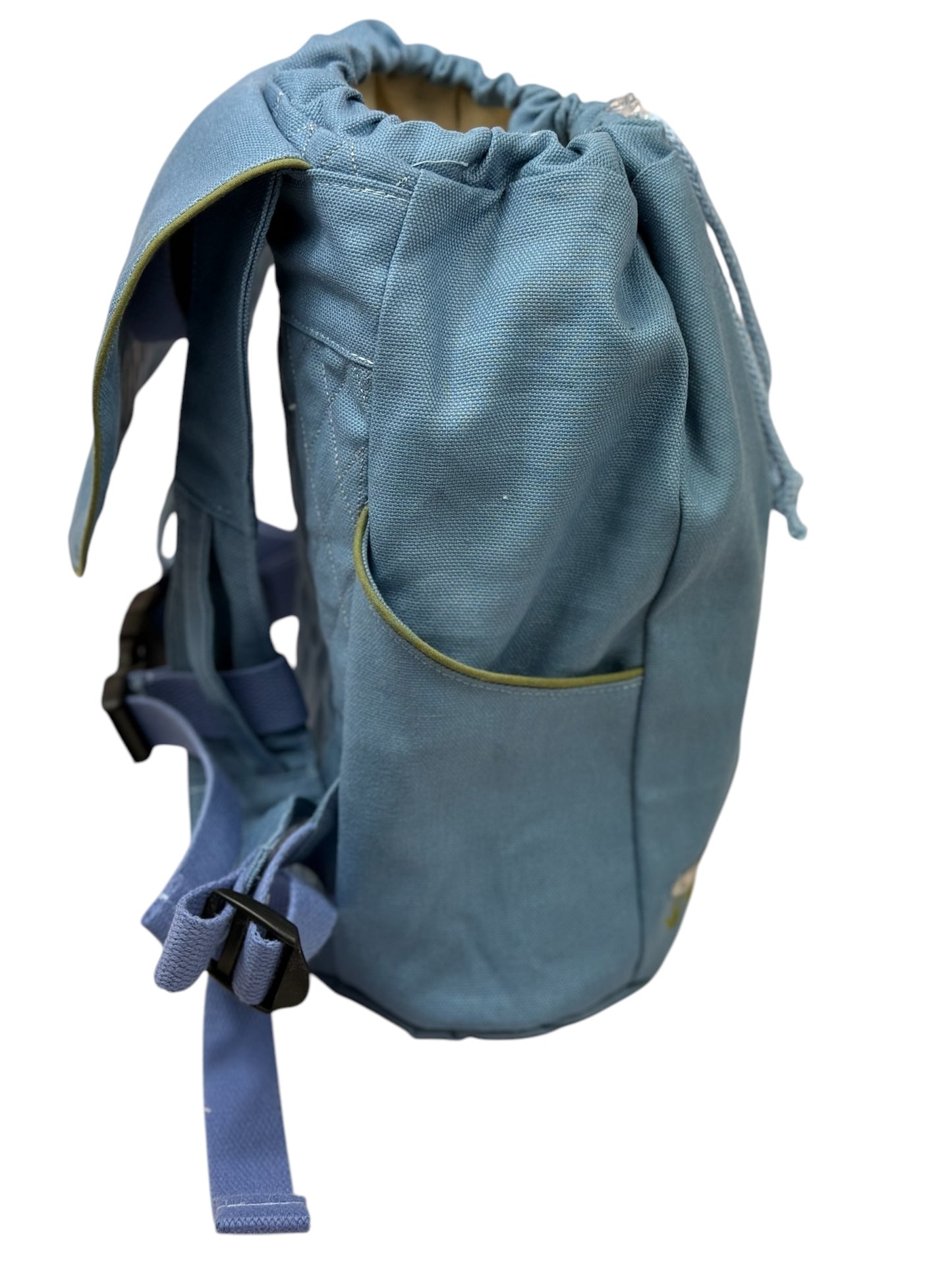 Seitenansicht: Dino-Rucksack mit praktischen Seitentaschen für Trinkflaschen