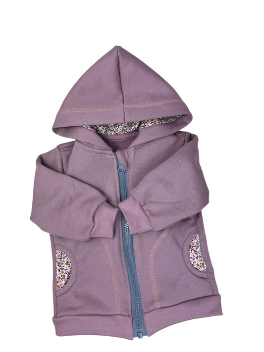 Altrosa Kapuzenjacke mit floraler Innenfütterung und Taschen