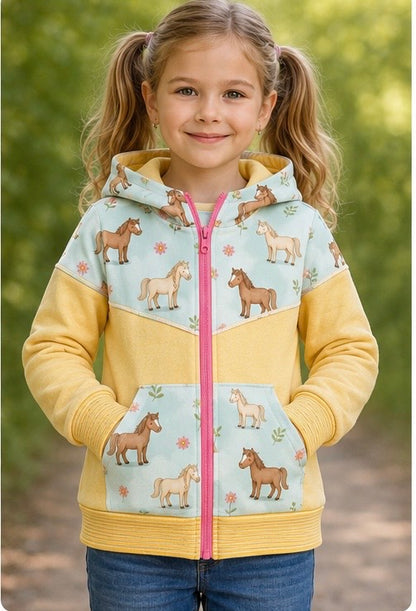 Handmade Kinderjacke mit Ponymotiv | Sommersweat | Größe 80-128