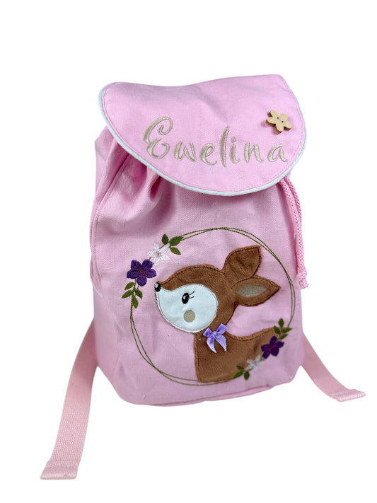 Vorderansicht: Personalisierter rosa Kinderrucksack mit Rehkitz „Kitz Marie“